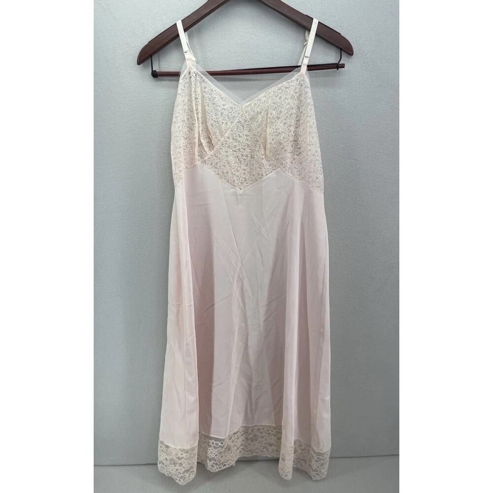 VTG 60s Youth Form Pink Full Slip Women 36 Lace Trim Lingerie Retro Pinup Fairy